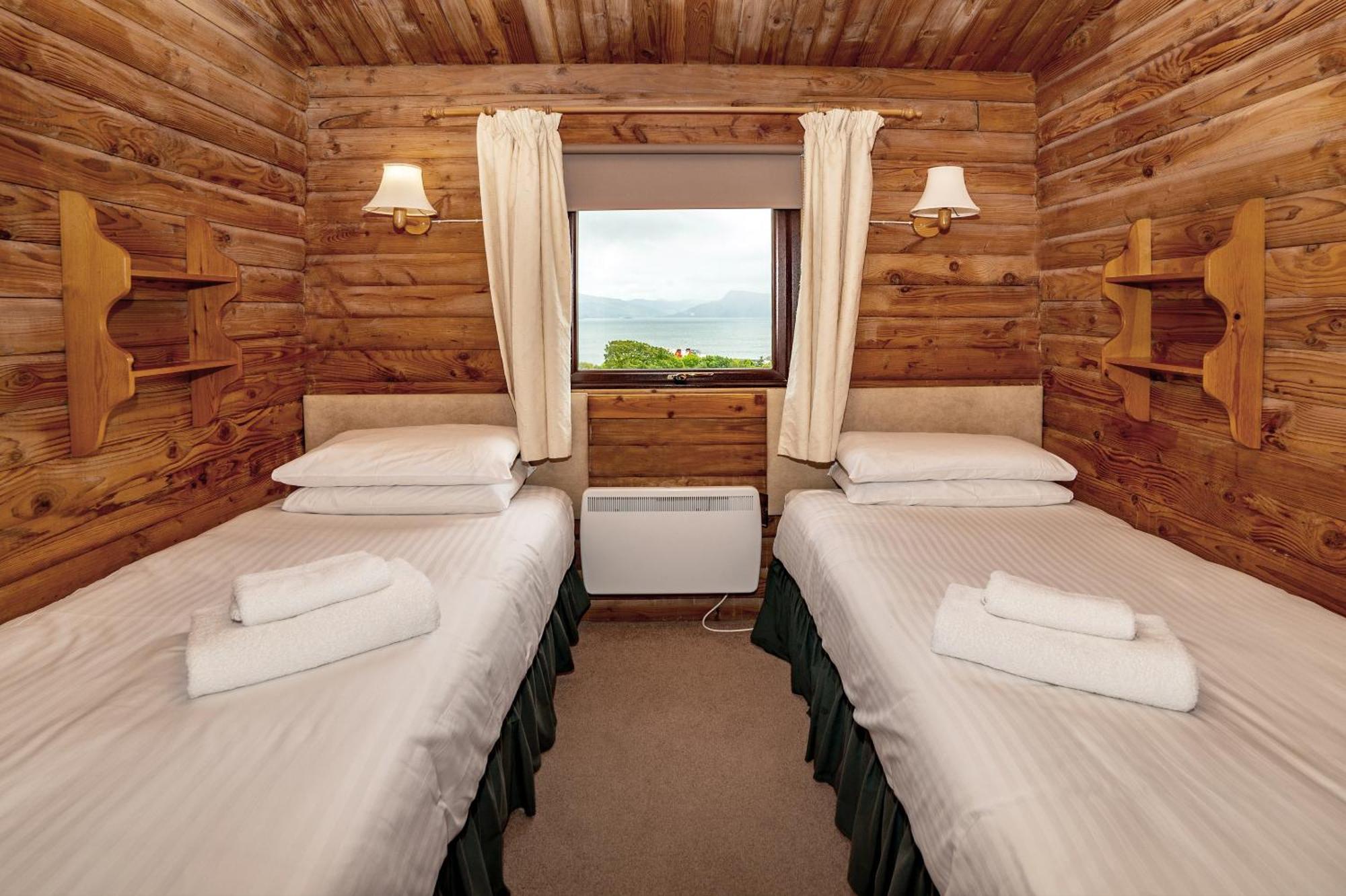 Armadale Castle Lodges Ardvasar  Esterno foto