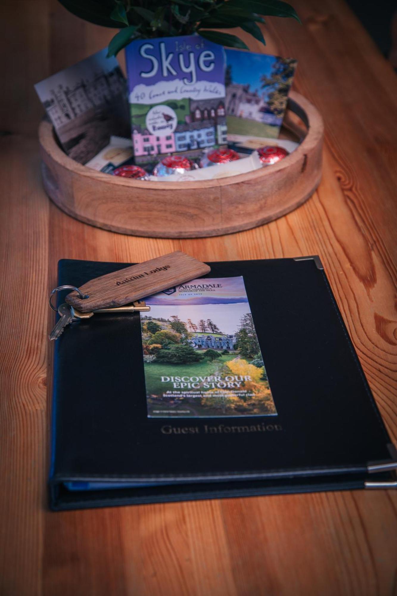 Armadale Castle Lodges Ardvasar  Camera foto